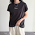 袖折り返しちびロゴTシャツ