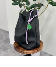 FRロゴ＆タッセルレザーチャーム