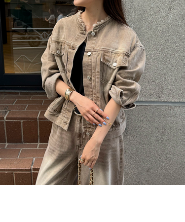 ノーカラーコンパクトデニムジャケット