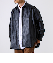 【本革見え/3サイズ展開】UNISEX レザーシャウター フェイクレザーシャツ