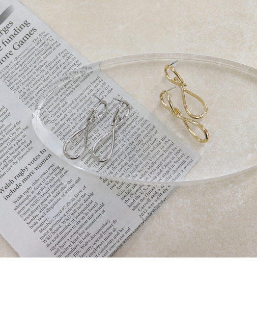 メタルスイングピアス