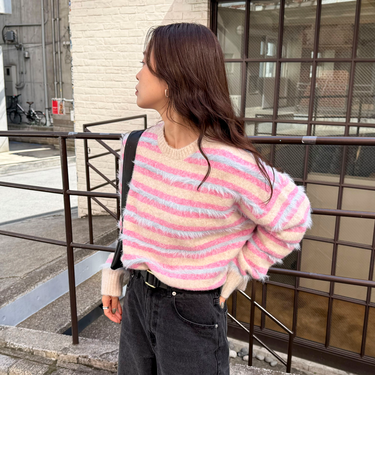 マルチボーダークロップドニットプルオーバー