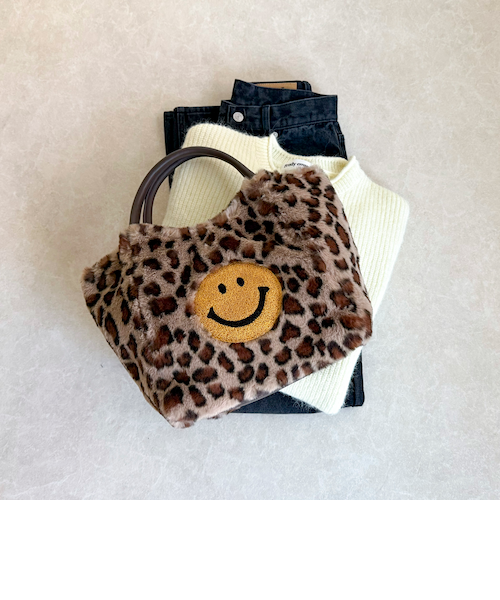 SMILY刺繍ファートートバッグ｜フレディ＆グロスターの通販｜&mall
