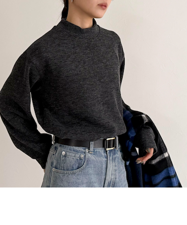 ニットソークロップドプルオーバー