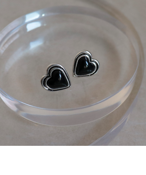 アンティーク調BKハートピアス