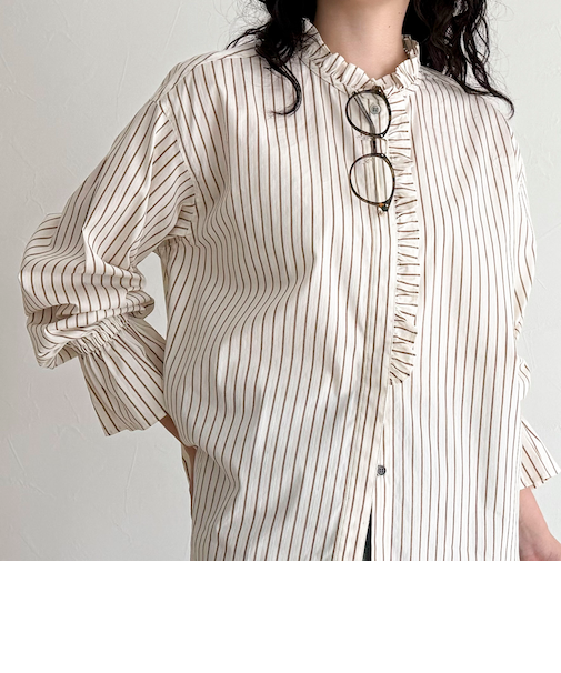 フリルデザインシャツ