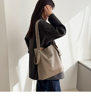 【WEB限定】【BEAURE/ビュレ】2WAYハンドルレザートートバッグ