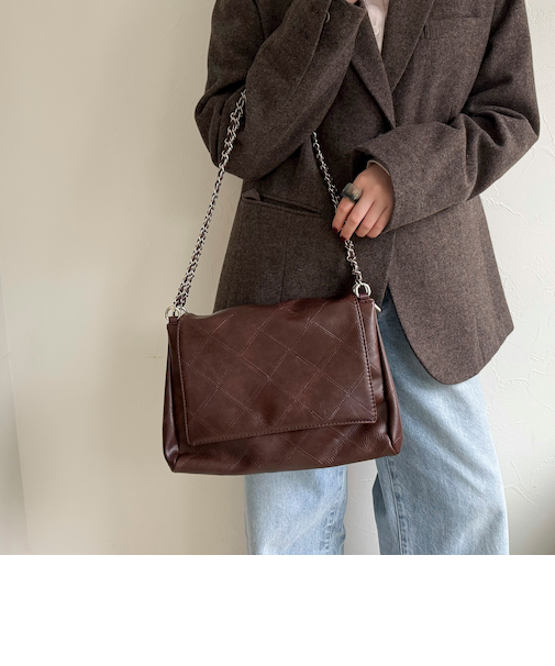 キルト柄チェーンバッグ