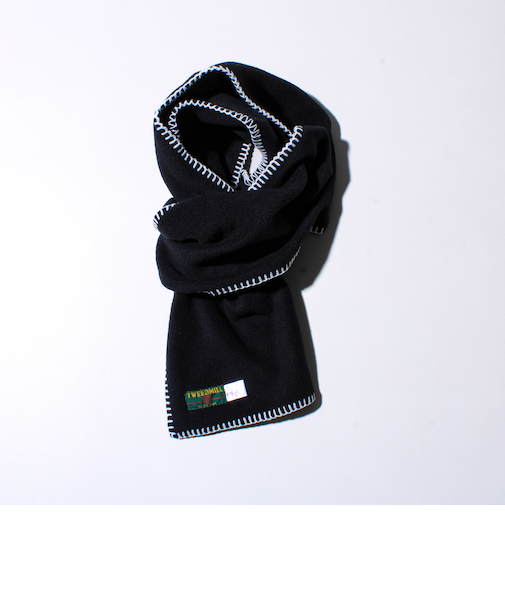 【GLOSTER別注】【TWEEDMILL】ブランケットステッチフリーススカーフ