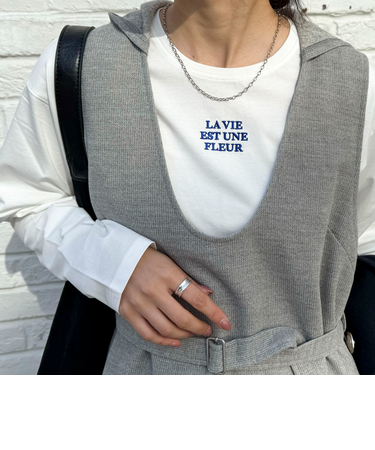 ワンポイント刺繍ロゴロンTシャツ