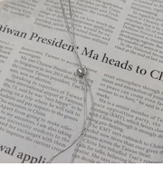 スネイクチェーン粒スライドネックレス