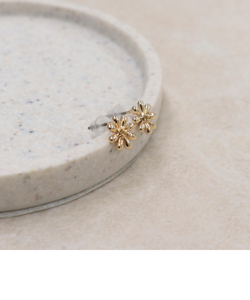 マーガレットピアス