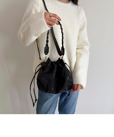 三つ編みハンドル巾着バッグ