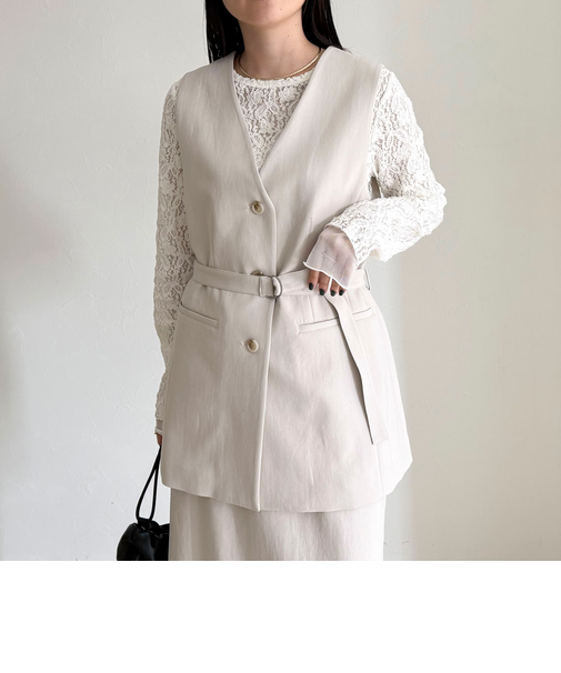 【セットアップ対応】パウダリーツイルベルト付きジレ