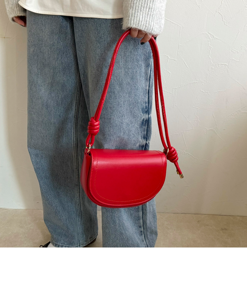 フラップラウンドポシェット