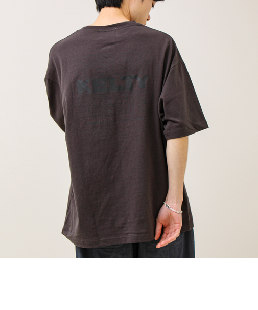 【KELTY×GLOSTER】別注 バックタイポロゴT