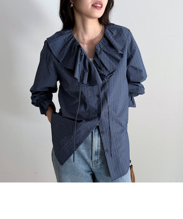 チェックフリルカラーブラウス