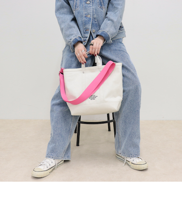 軽量ラミネート加工トートバッグ