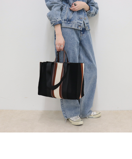 マルチストライプスクエアトートバッグ