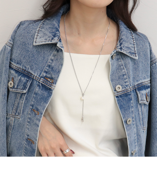 パールチャームY字ネックレス