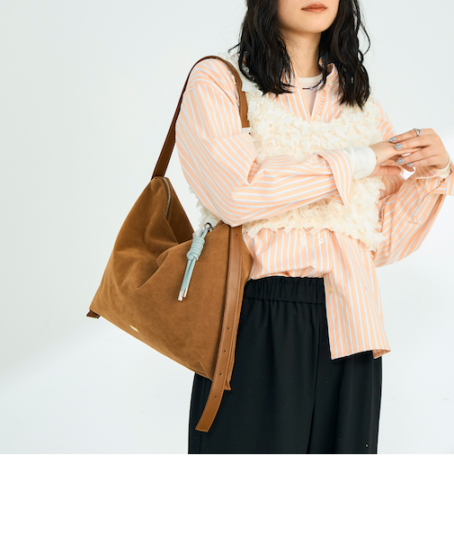 フェイクスエードソフトスクエアショルダーバッグ