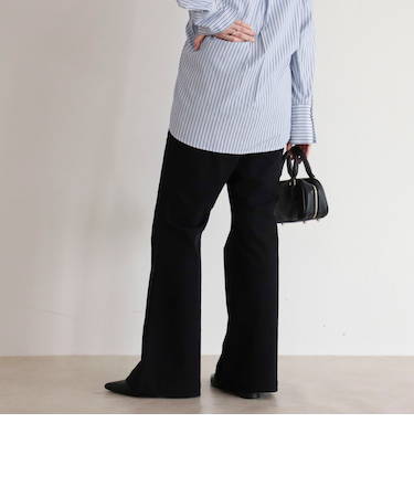 ストレッチフレアパンツ