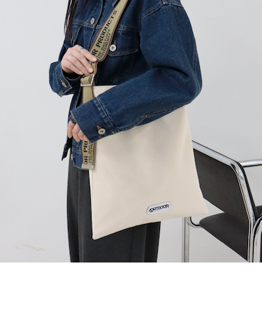【OUTDOOR PRODUCTS 】ジャガードロゴテープワンショルトートバッグ