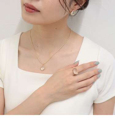 フェイクストーントップネックレス