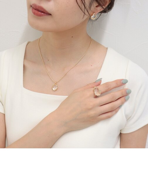 フェイクストーントップネックレス