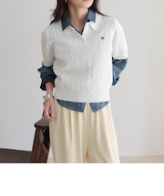 【大人気シリーズの新型登場！】FR刺しゅうケーブル柄半袖ポロ衿プルオーバーニット