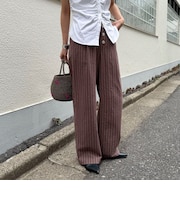 ストライプセミワイドタックパンツ