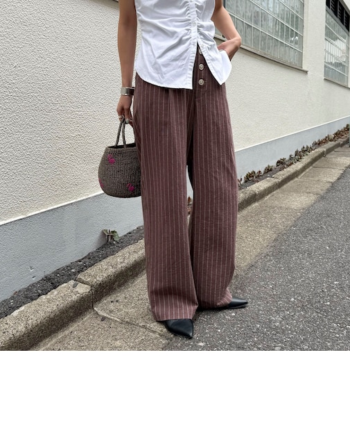 ストライプセミワイドタックパンツ