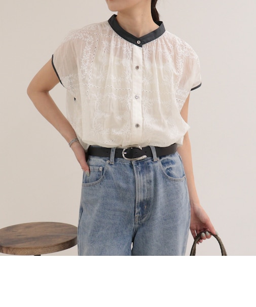 刺しゅうレースフレンチスリーブブラウス