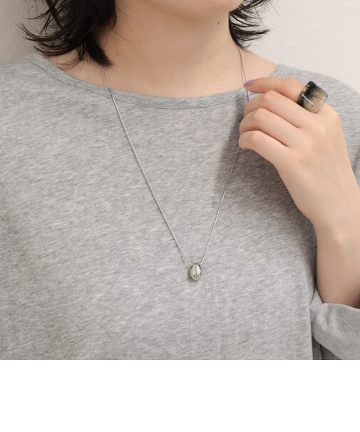 メタルたまごトップロングネックレス