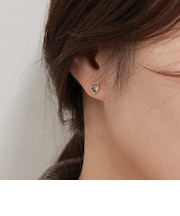 プチハートビジューピアス