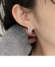 グルグルねじりピアス