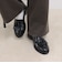 ブラック