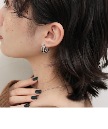 ビジューWフープピアス