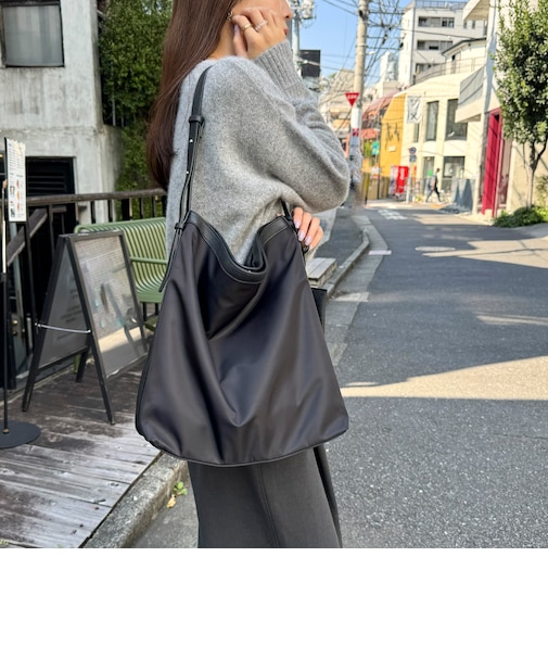 撥水ナイロンワンショルバッグ