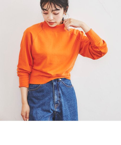 【WEB限定】トレンドコーデが叶う。コンパクトショートカラースウェット