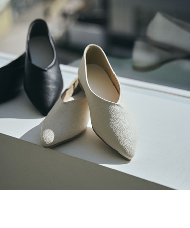 やみつきポインテッドシューズ