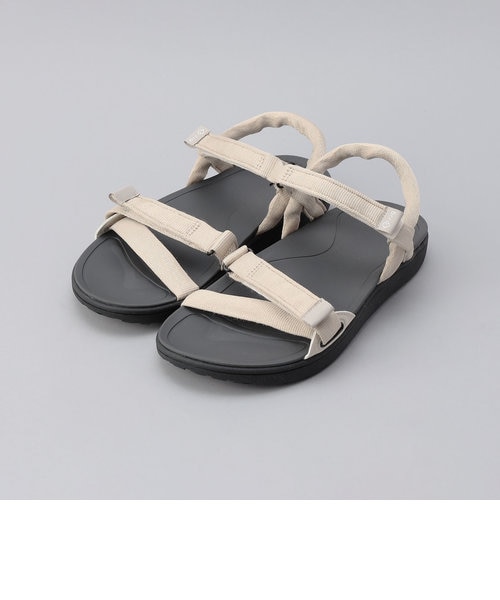 ビューティー&ユース別注 BIRKENSTOCK Arosa ビューティ&ユースが別注したビルケン。今年はアローサがビッグ