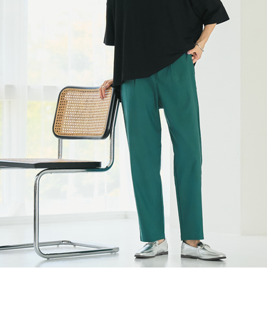 マルチファンクションやみつきテーパードパンツ（WEB限定サイズ）