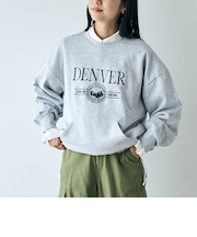 ロゴプリントカンガルーポケット裏毛スウェット