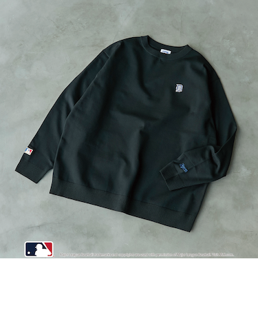 MLB別注　エンブレム付きクルーネックニット