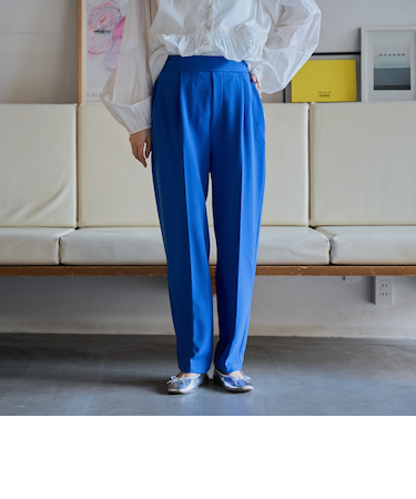 イージービューティーテーパードパンツ（WEB限定サイズ）