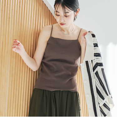 スクエアリブカップ付きキャミソール