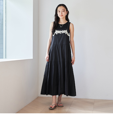 【Lipa別注】 モチーフ刺繍キャミワンピース