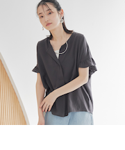 【接触冷感】袖フリルスキッパーブラウス