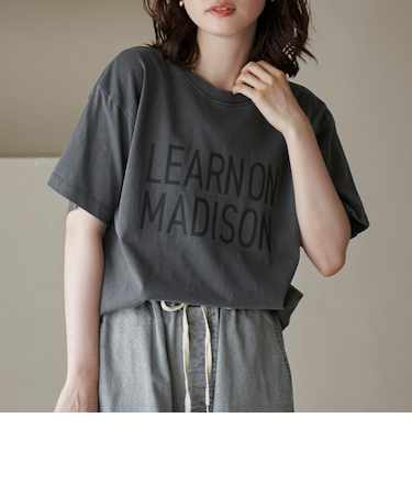 ピグメントアソートロゴプリントTシャツ